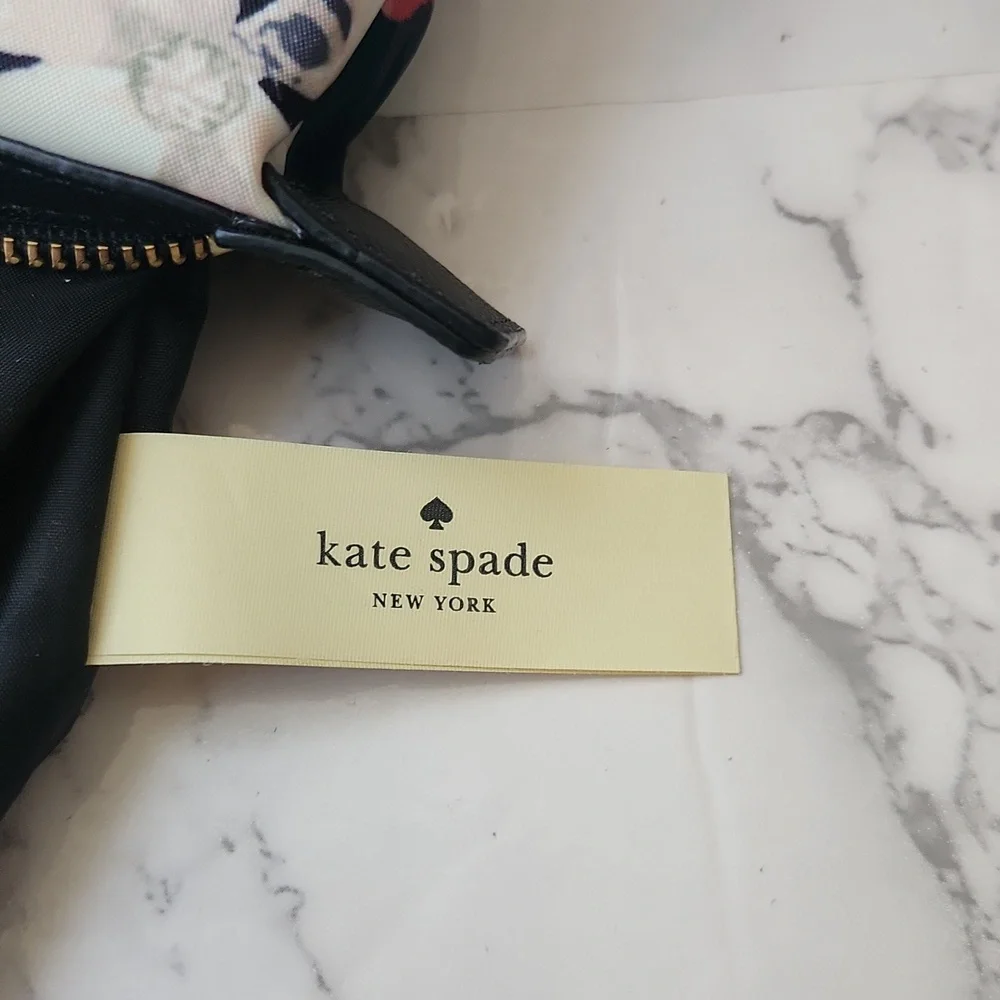 KATE SPADE FLORAL MAKEUP CASE - Picture 7 of 7